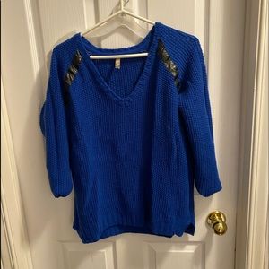 Maternity sweater